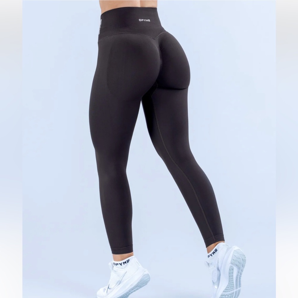 DFYNE Dynamic Leggings